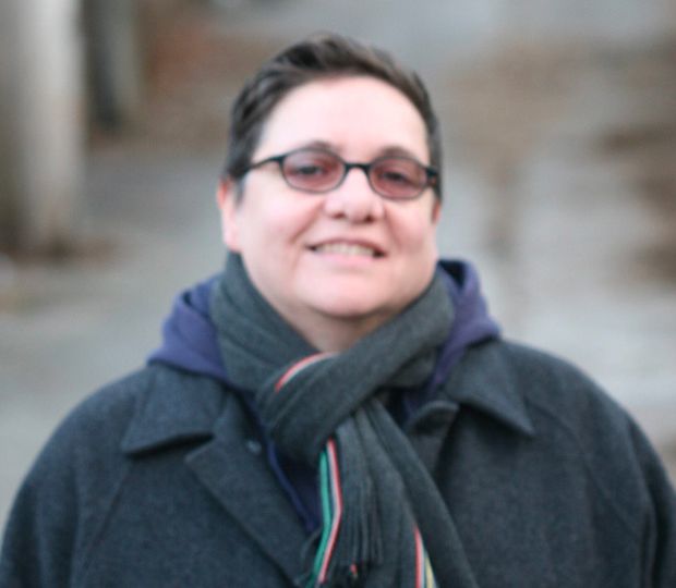 Portrait d'Anne Golden.