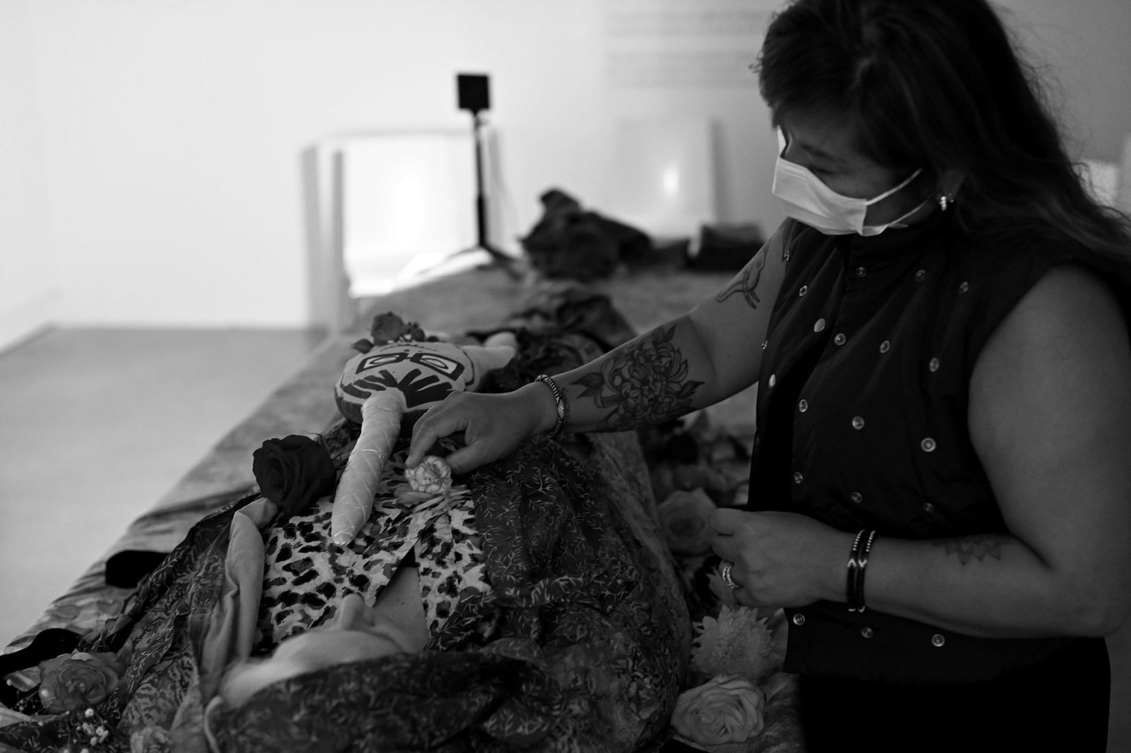 Popular Education Workshop on Death Care and Home Funerals with arkadi lavoie lachapelle, 2022.