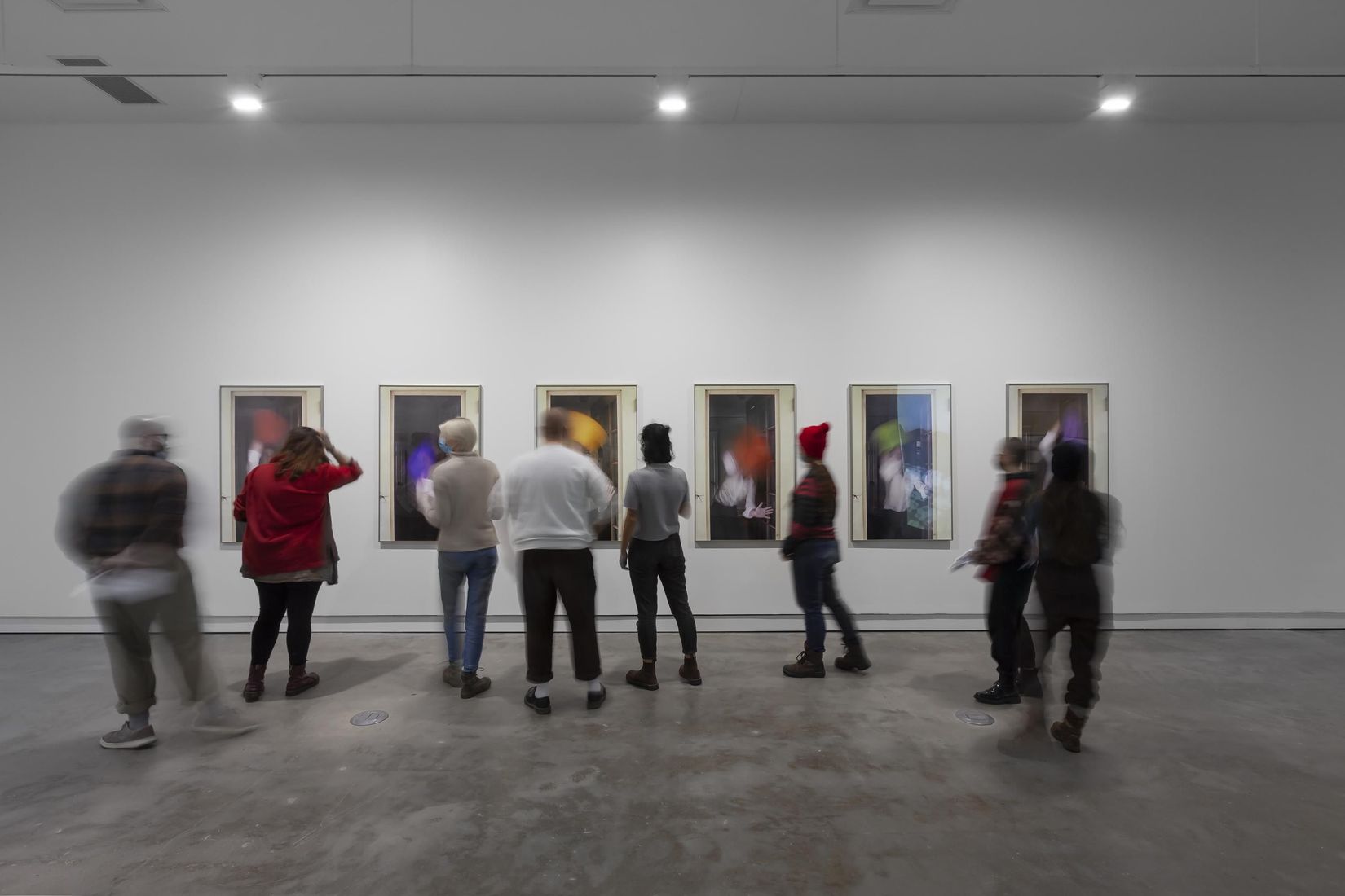Vue de l'exposition _Sorel Cohen : Métaphores conceptuelles_, VOX, 2021. Photo : Michel Brunelle.