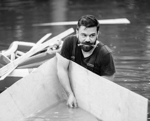 Portrait of Jon Sasaki.