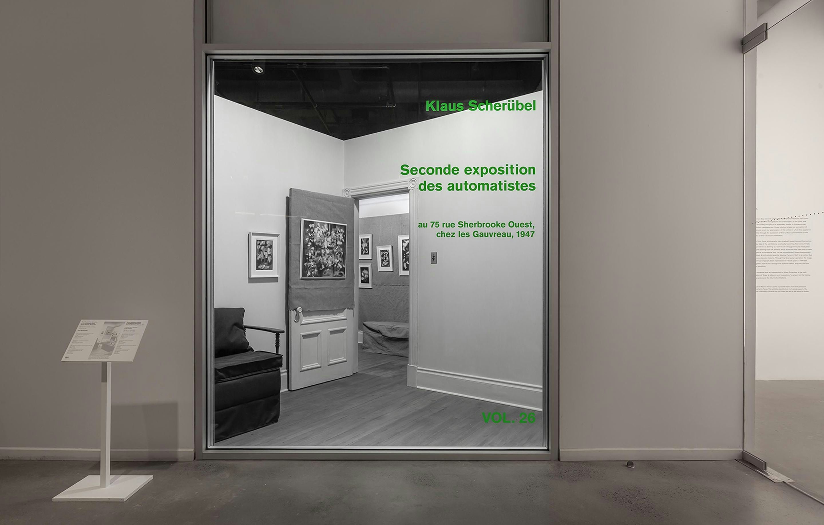 View of the exhibition Créer à rebours vers l’exposition: The case of the Automatist exhibitions by Klaus Scherübel